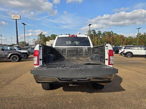 2020 RAM 2500 Big Horn Crew Cab 4X4 6'4' Box