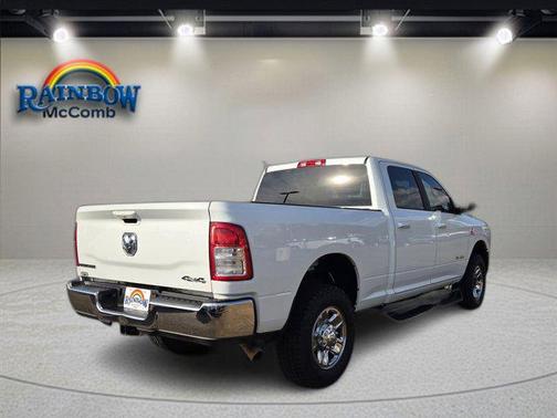 2020 RAM 2500 Big Horn Crew Cab 4X4 6'4' Box