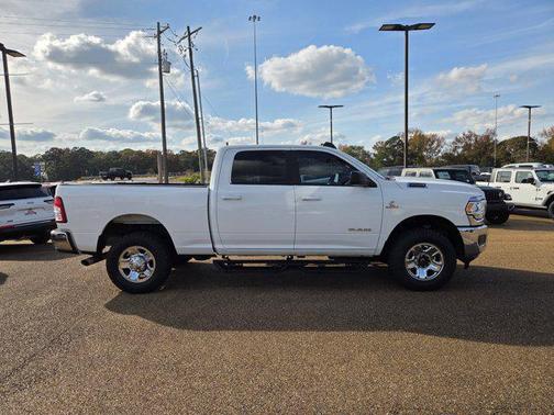 2020 RAM 2500 Big Horn Crew Cab 4X4 6'4' Box