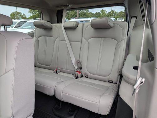 2024 Jeep Wagoneer Series I 4x2