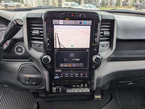 2025 RAM 2500 Tradesman Crew Cab 4x4 6'4' Box