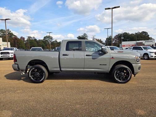 2026 RAM 2500 Big Horn Crew Cab 4x4 6'4' Box