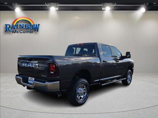2026 RAM 2500 Tradesman Crew Cab 4x4 6'4' Box