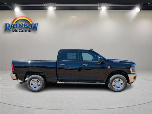 2025 RAM 2500 Tradesman Crew Cab 4x4 6'4' Box
