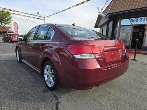 2014 Subaru Legacy Premium