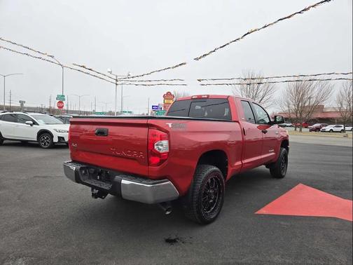 2014 Toyota Tundra SR5