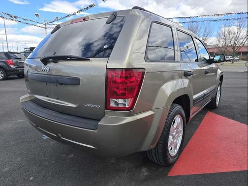 2005 Jeep Grand Cherokee Laredo