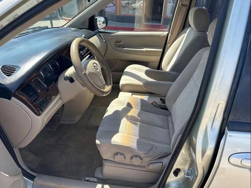 2004 Mazda MPV LX