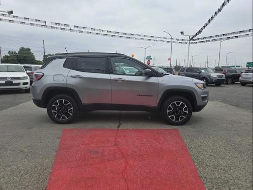 2020 Jeep Compass Trailhawk