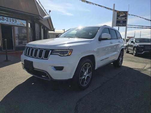 2018 Jeep Grand Cherokee Sterling Edition