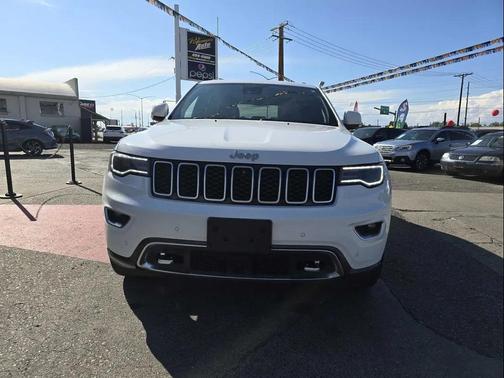 2018 Jeep Grand Cherokee Sterling Edition