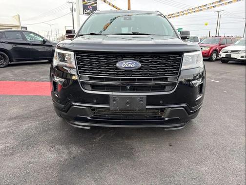 2018 Ford Explorer Sport