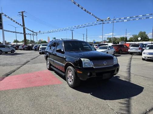 2004 Mercury Mountaineer Premier