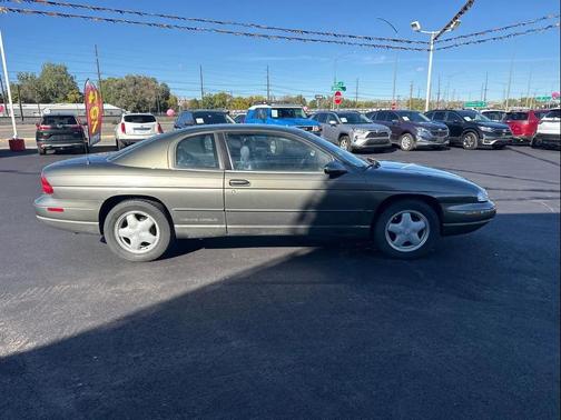 1996 Chevrolet Monte Carlo LS