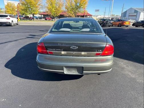 1996 Chevrolet Monte Carlo LS