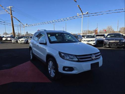 2016 Volkswagen Tiguan SE