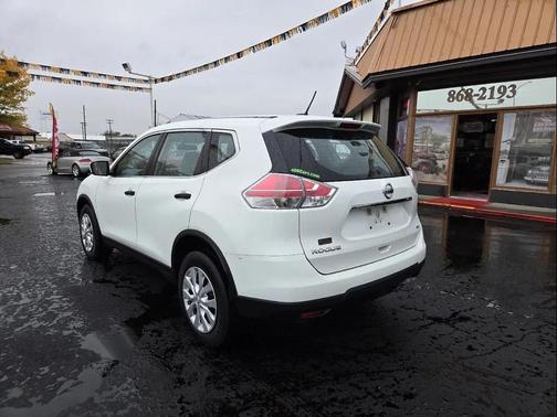 2016 Nissan Rogue S