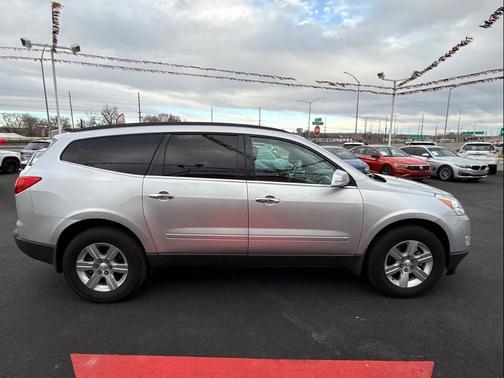 2010 Chevrolet Traverse LT