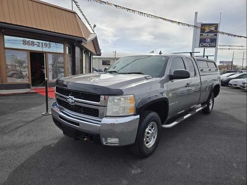 Gray 2008 Chevrolet Silverado 2500 LT1 H/D Extended Cab