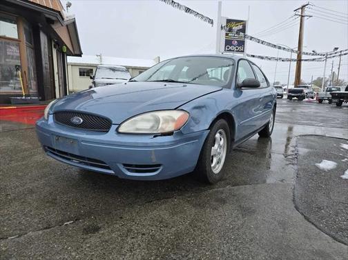 2005 Ford Taurus SE