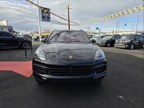 2021 Porsche Cayenne S