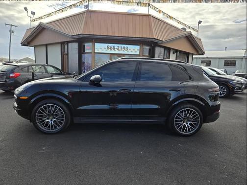 2021 Porsche Cayenne S