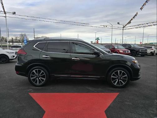 2020 Nissan Rogue SL