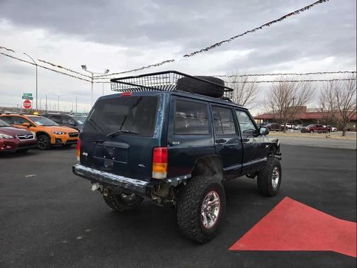 1998 Jeep Cherokee Classic 4WD