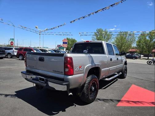 Gray 2003 Chevrolet Silverado 2500 LS H/D Crew Cab