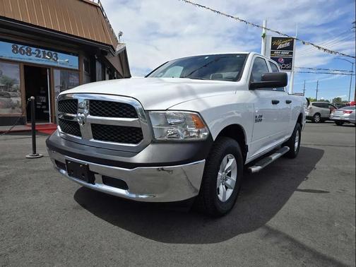 Bright White Clearcoat 2013 RAM 1500 ST