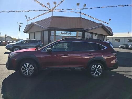 2023 Subaru Outback Premium