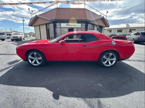 2015 Dodge Challenger SXT