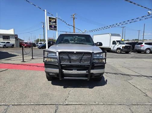 2004 Chevrolet Silverado 2500 LS H/D Crew Cab
