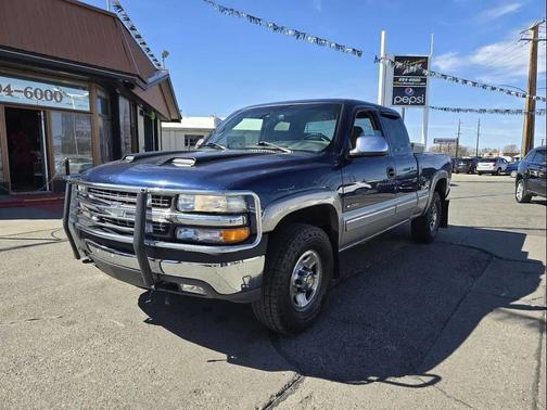2000 Chevrolet Silverado 2500 LS Extended Cab