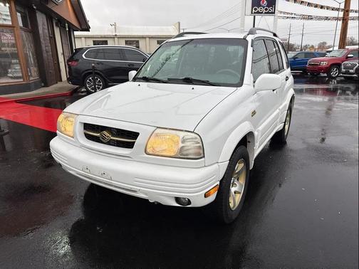 2000 Suzuki Grand Vitara JLX
