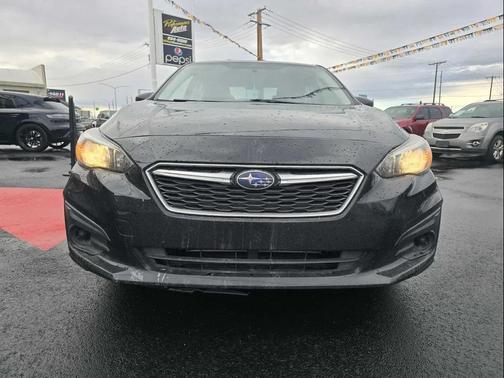 2017 Subaru Impreza 2.0i