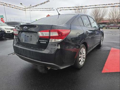 2017 Subaru Impreza 2.0i