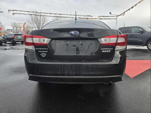 2017 Subaru Impreza 2.0i