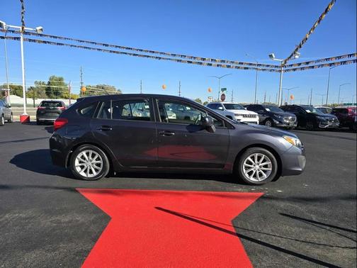 2013 Subaru Impreza 2.0i Premium