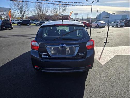 2013 Subaru Impreza 2.0i Premium