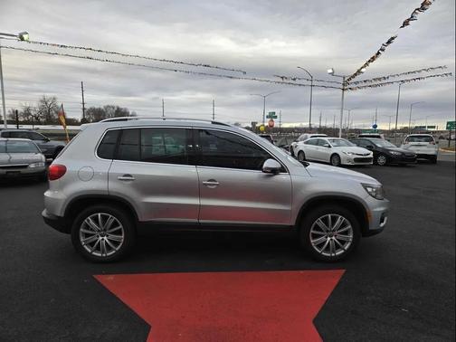 2016 Volkswagen Tiguan SE