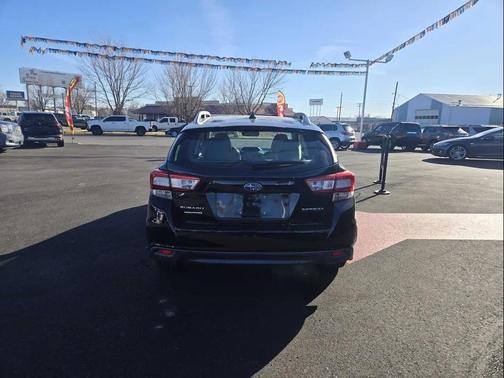 2018 Subaru Impreza 2.0i Premium