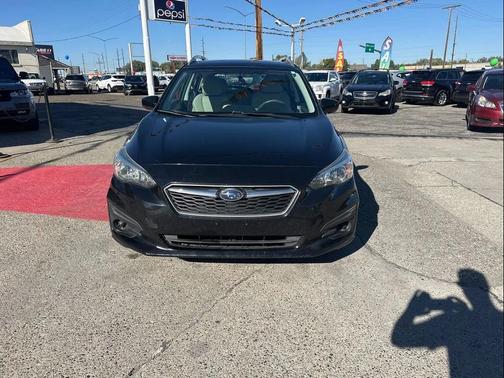 2018 Subaru Impreza 2.0i Premium