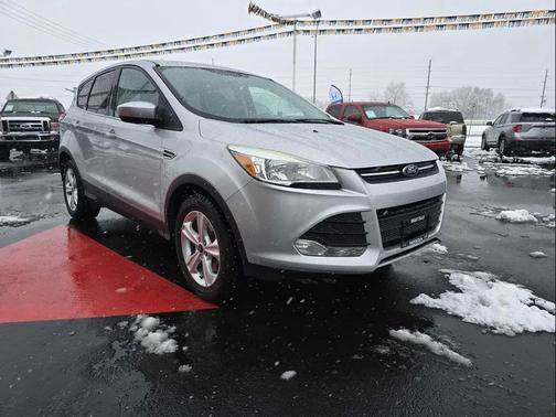 Ingot Silver 2015 Ford Escape SE
