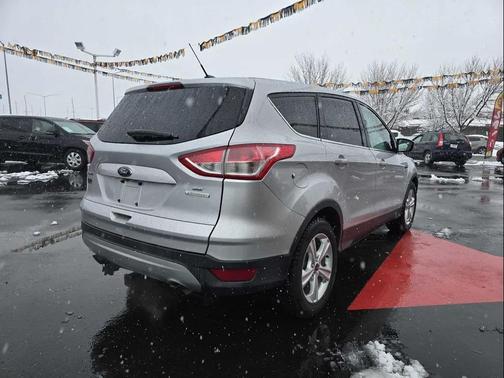 Ingot Silver 2015 Ford Escape SE