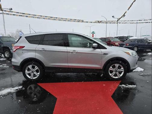 Ingot Silver 2015 Ford Escape SE