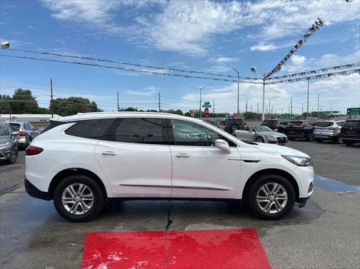 2018 Buick Enclave Essence