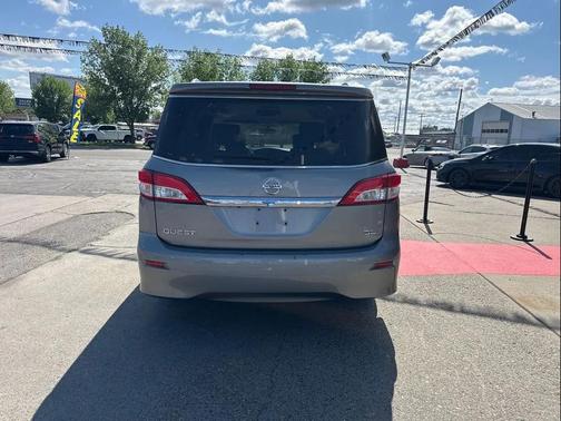 Platinum Graphite 2011 Nissan Quest SL