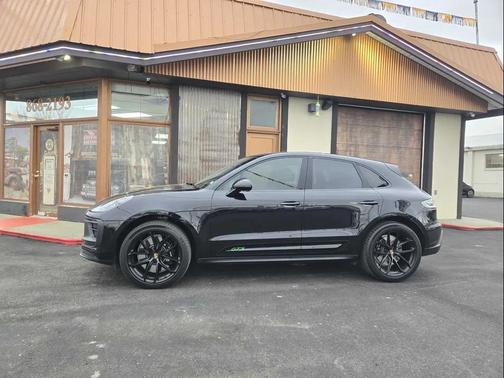 2022 Porsche Macan GTS
