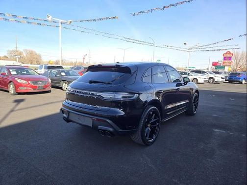 2022 Porsche Macan GTS